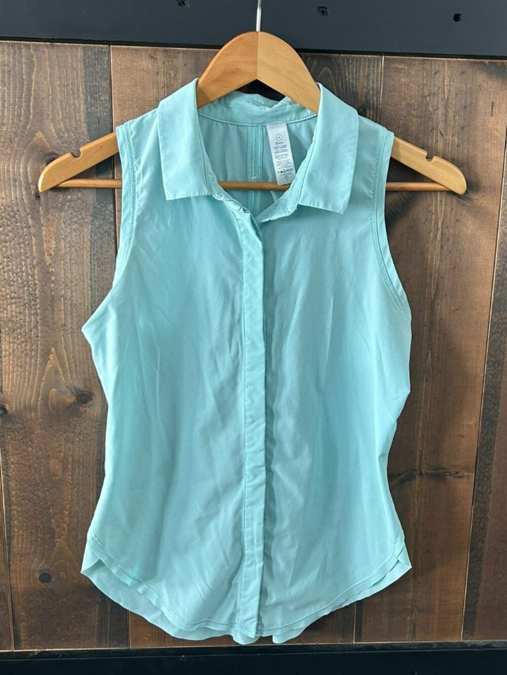 Ivivva by Lululemon Sleeveless Buttondown Blouse Active Girls Size 14